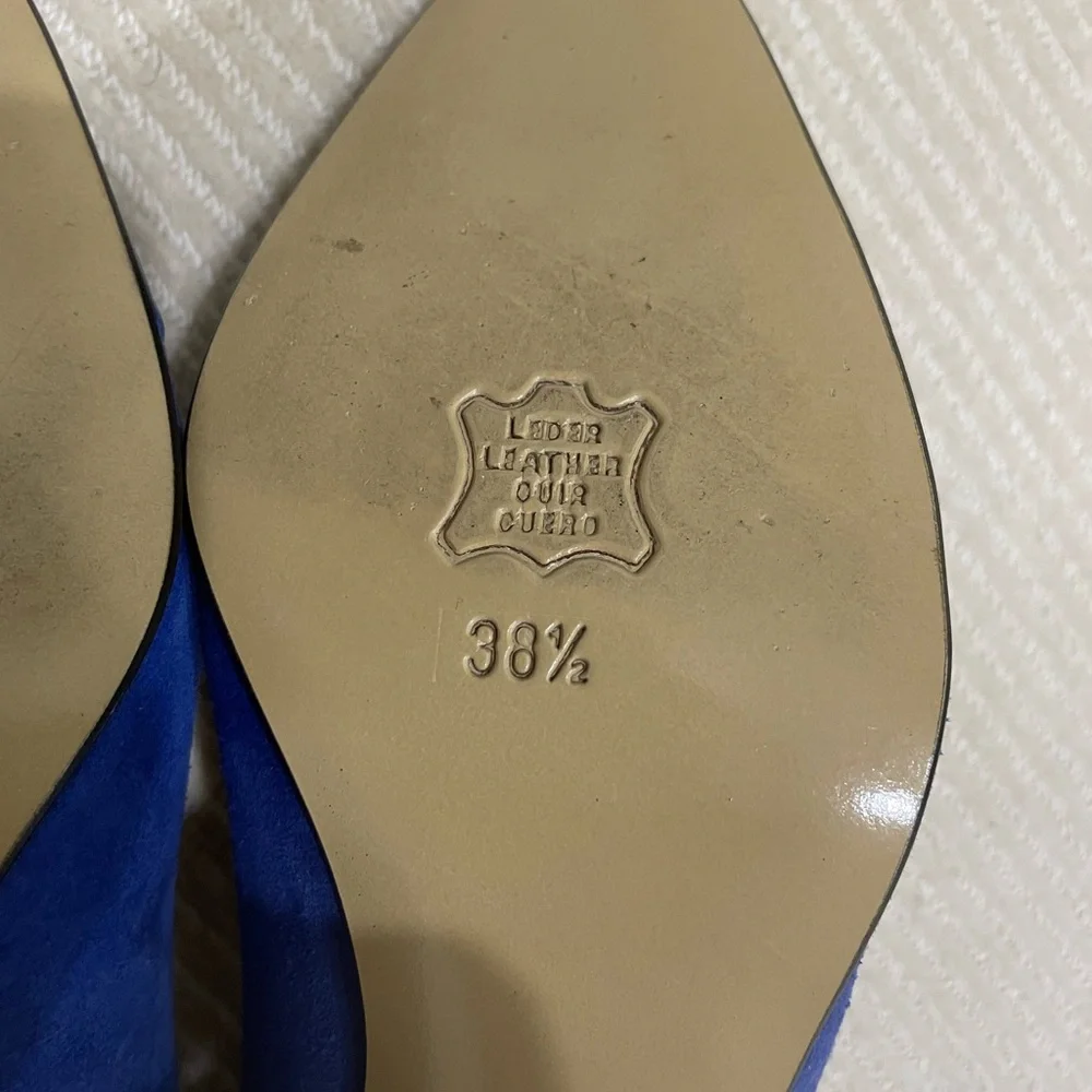 Womens Blue Suede And Leather Pump Heel